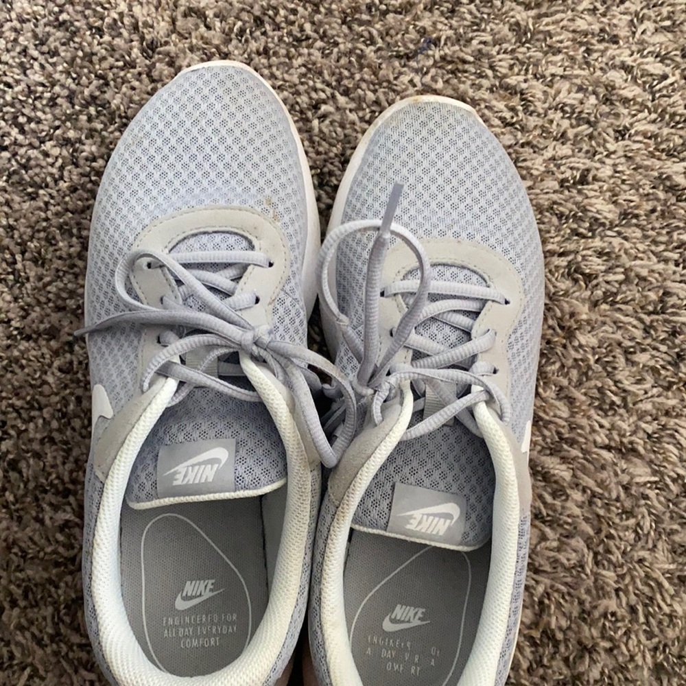 Nike 11 women’s sneakers